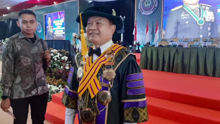 Selesai Menjabat KSAD, Jenderal Dudung jadi Guru Besar STHM