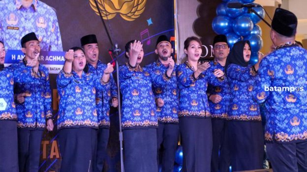 Paduan Suara Disbudpar Tampil Maksimal di Pertandingan HUT KORPRI Ke-52 Tahun Tingkat Kota Batam