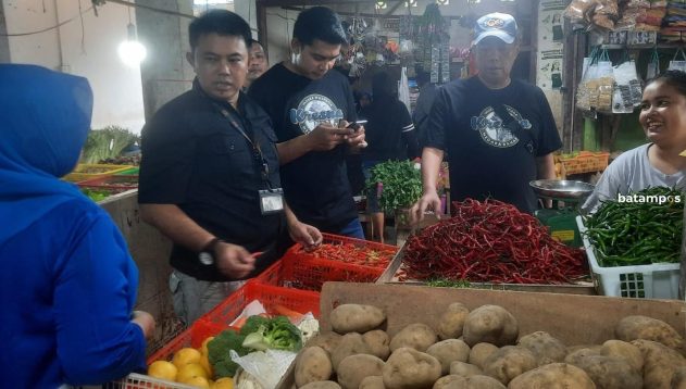 Di Pasar Barek Motor Kijang, Harga Jenis Cabai Terpantau Naik