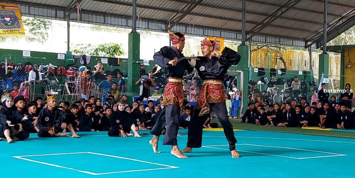 Ratusan Pesilat dari 14 Perguruan Uji Kemampuan di Turnamen Pencak Silat Teluk Sasah IV