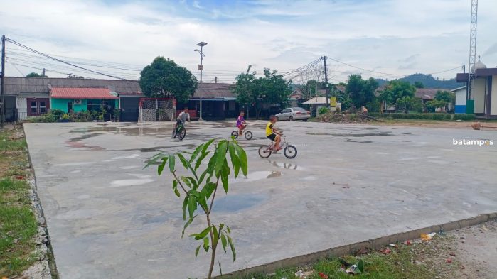 Warga Pertanyakan Proyek Tanpa Plang di Perumahan Rhabayu Regency