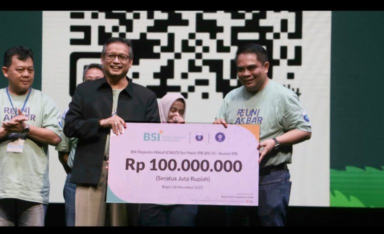 Luncurkan Deposito Wakaf, BSI Gali Potensi Wakaf Uang di Indonesia