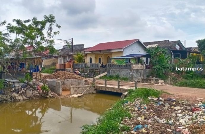 Karena Klaim Lahan, Proyek Normalisasi Drainase di Batuaji Terhambat