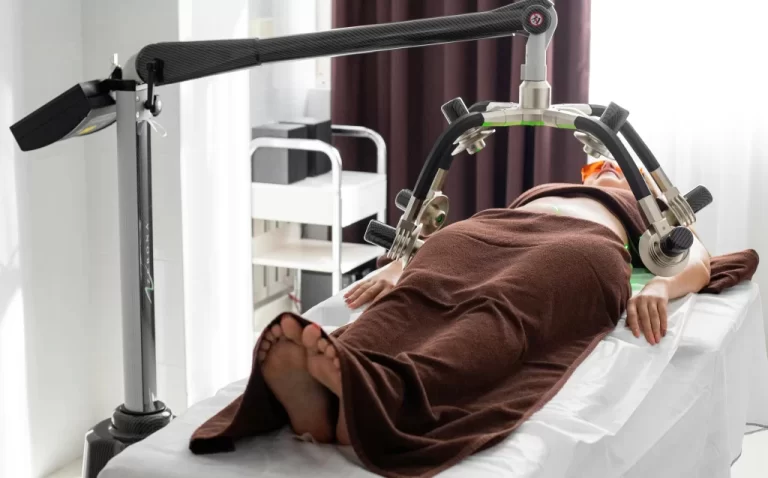 Bisa Bikin Infeksi dan Pendarahan, Hati-hati Saat Lakukan Sedot Lemak