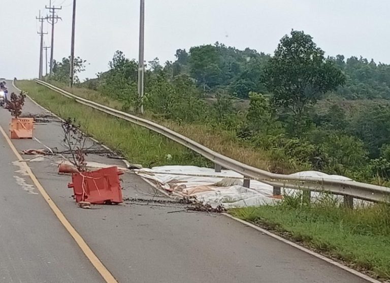 Longsor di Tepi Jalan Menuju Galang Baru Berpeluang Tambah Lebar