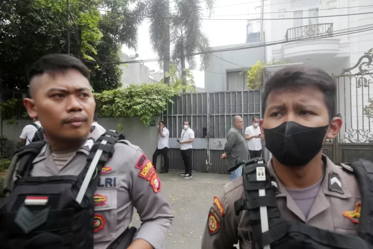 Kuasa Hukum Firli: Rumah Kertanegara Bayar Sendiri