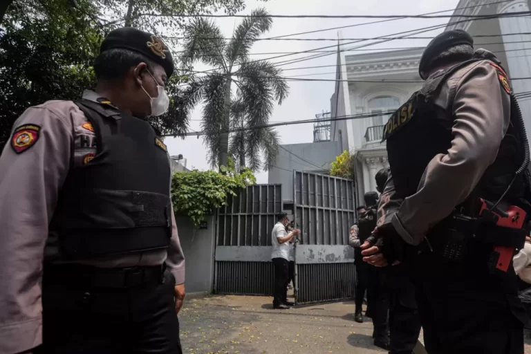 Potensi Gratifikasi di Safe House Firli