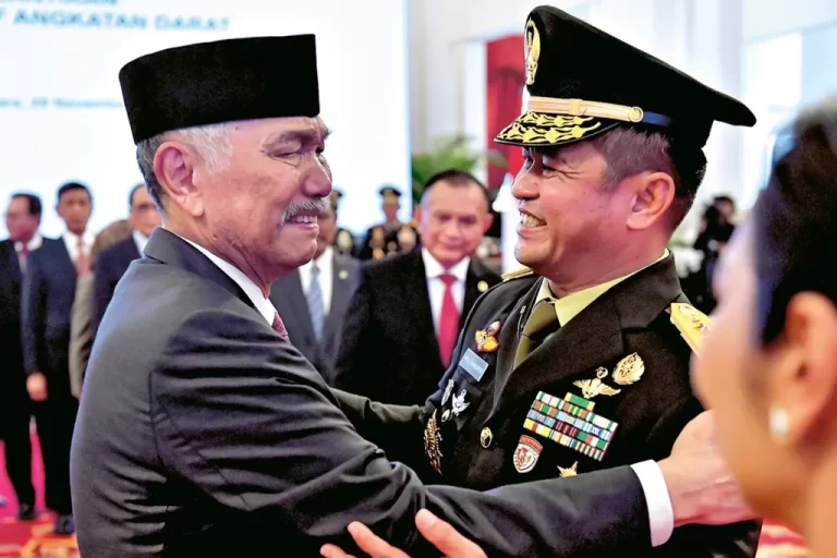 KSAD Jenderal Maruli Simanjuntak Dinilai Memiliki Chemistry dengan Presiden Jokowi