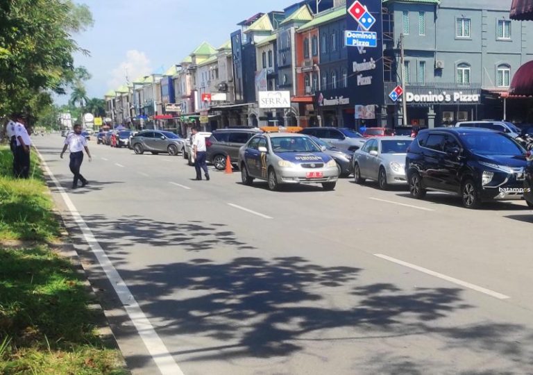 Dishub Batam Tata Area Parkir di Kawasan Greenland
