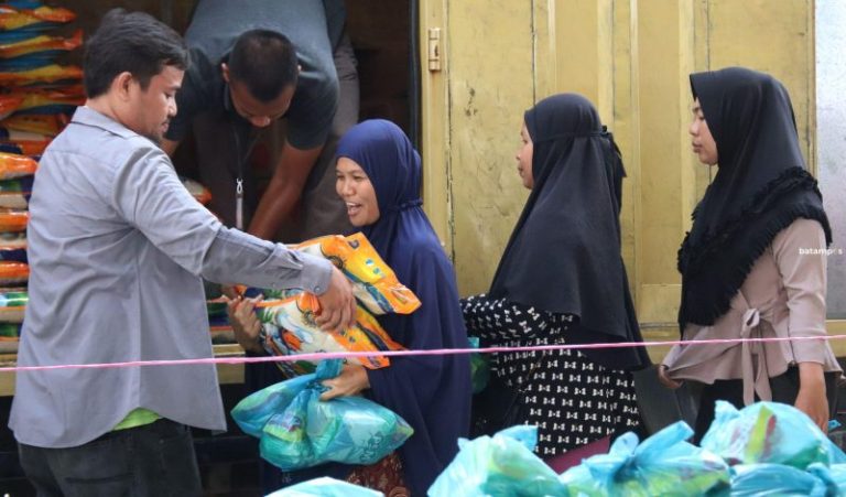 Distribusi Paket Sembako Murah Digelar hingga 15 November di 12 Kecamatan