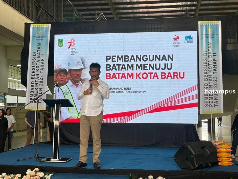 Soal Warga Lama Menunggu Sembako Murah, Wali Kota Batam: Harus Saling Pengertian