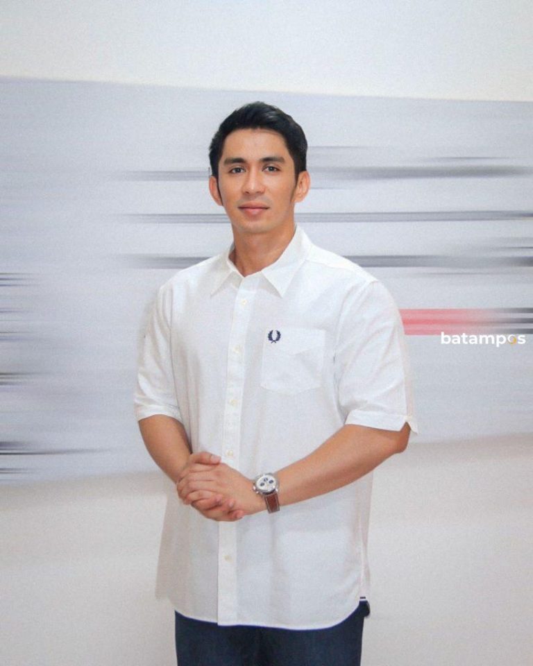 Rizky Kurniadi dan Starsbox Barbershop Raih Penghargaan Bergengsi