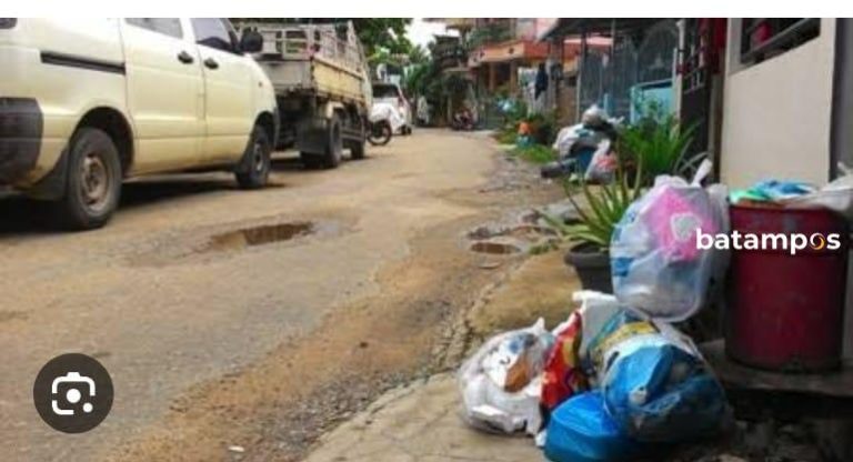 Sampah Tak Kunjung Diangkut, Warga Tanjunguncang Kembali Meradang