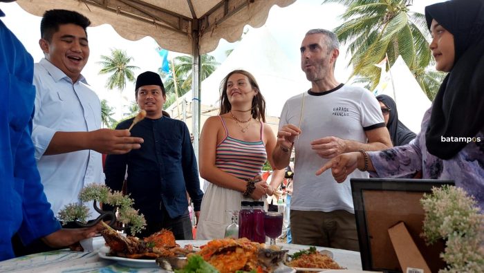 Tidak Melihat Wisatawan Asing di Pengudang Seafood Festival, Roby Sempat Sentil Arief
