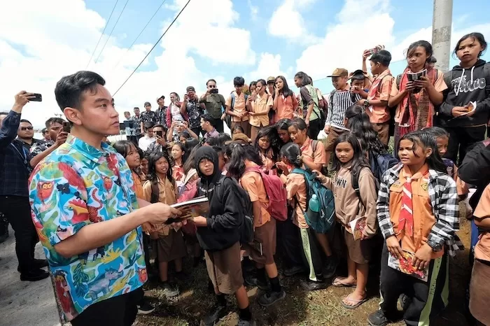 Tak Hadiri Acara Muhammadiyah, Gibran Dikritik