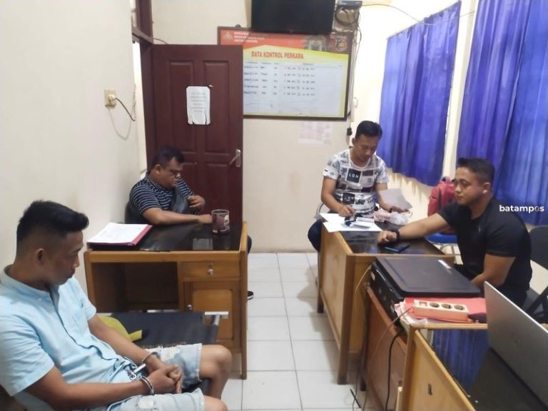 Pengangguran, Pria di Batuampar Curi Uang Rp 100 Juta Milik Saudaranya