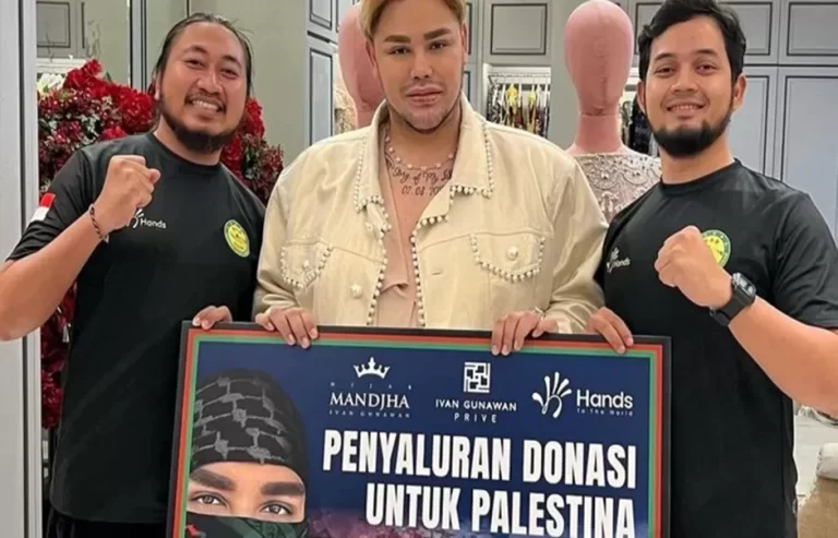Ivan Gunawan Tunjukkan Kepedulian ke Palestina, Sumbang Rp 1 Miliar dari Penjualan 8 Seri Hijab Eksklusif