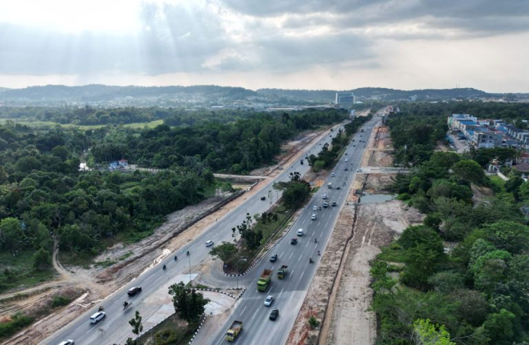 Jalan Bintang Dilebarkan, Arus Lalulintas Menuju Galangan Kapal Tanjunguncang Lancar di Jam Sibuk