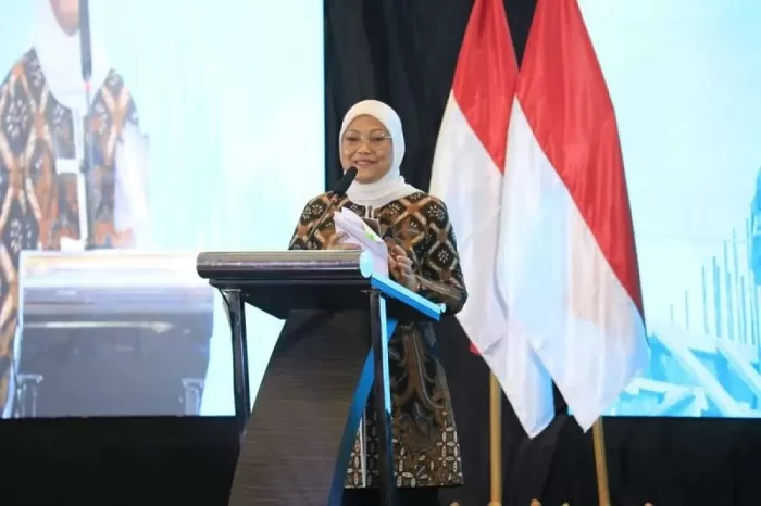 Menaker Sebut Gubernur Wajib Tetapkan UMP 2024 Paling Lambat 21 November