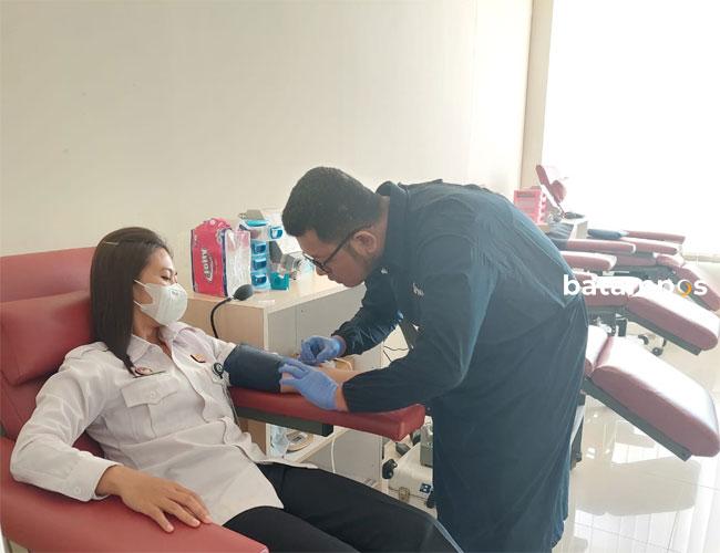 Pegawai Rutan Batam Kembali Donorkan Darah ke PMI