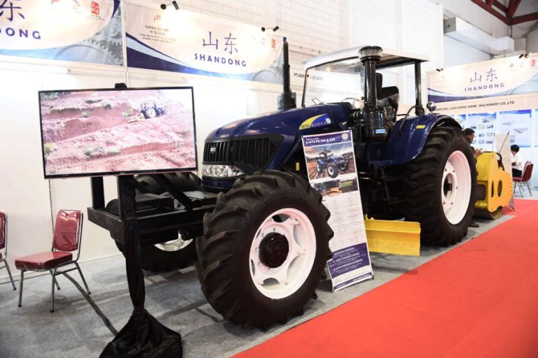 Indonesia Industrial Machinery and Electronics Brand Show di Jakarta International Expo