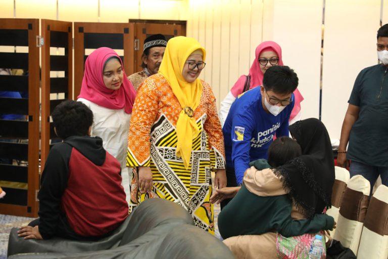 Wujud Kepedulian, BP Batam dan Pikori Gelar Sunatan Massal