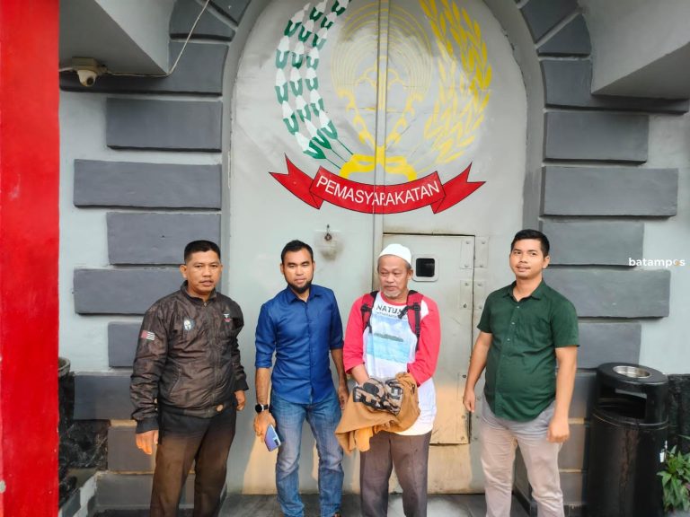 Tersangka Korupsi APBD Natuna Diserahkan ke Kejati Kepri, Kerugian Negara Capai Rp 1,7 Miliar