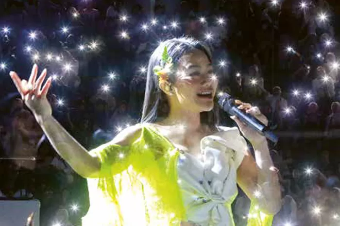 Yura Yunita Ajak Menggalau Bersama