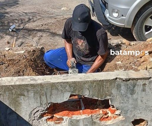 Langganan Banjir, Pengelola Pelabuhan Internasional Sekupang Perbesar Saluran Pembuangan Air