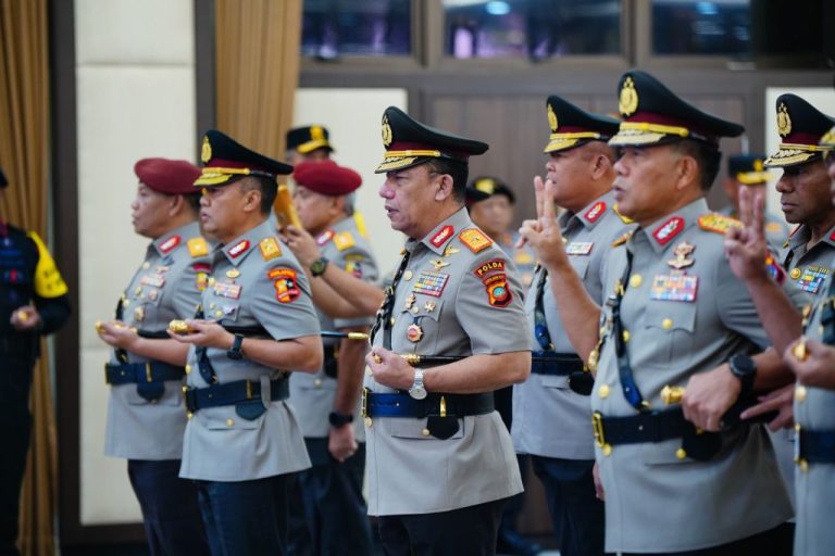 Kakorlantas, Kadensus dan 5 Kapolda Resmi Dilantik