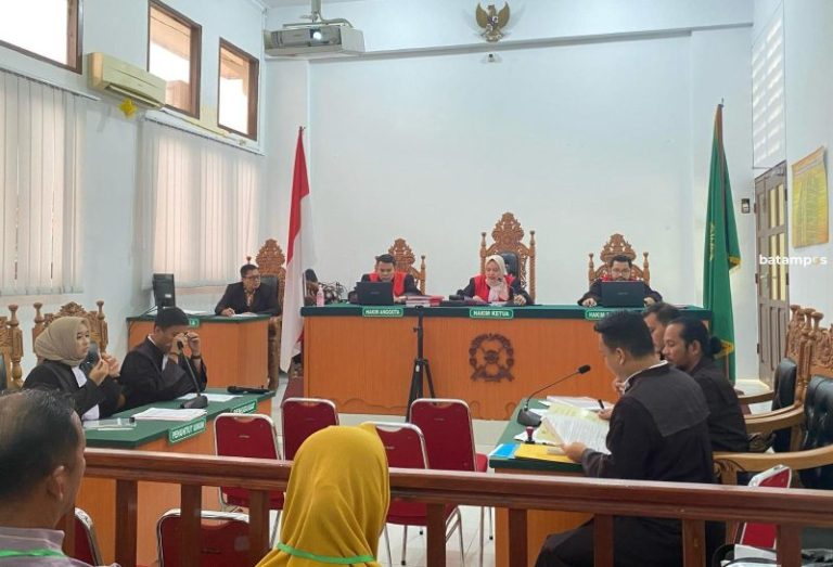 Sidang Perdana Kasus Narkoba, Terdakwa Anak Wabup Cs Ikuti Secara Online