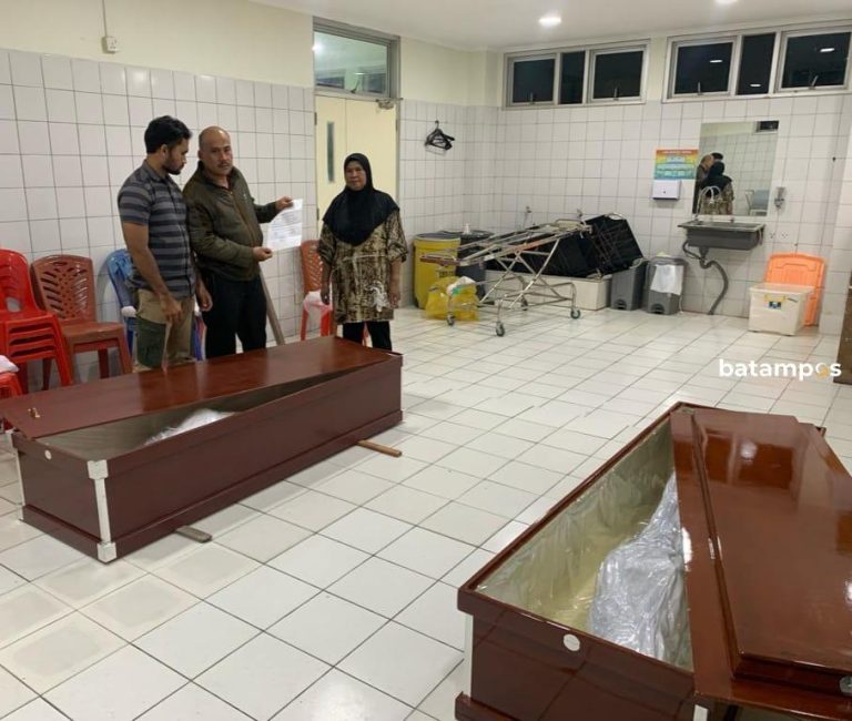 Dua Korban Kebakaran di Tanjungbatu Dimakamkan di Kampung Halaman