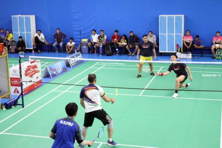 Pendaftaran Batam Pos Badminton Masih Dibuka