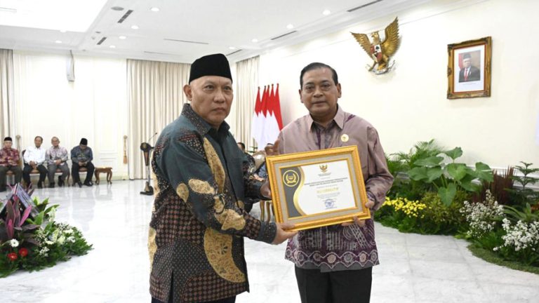 BP Batam Raih Predikat “Informatif” Dalam Anugerah KIP 2023