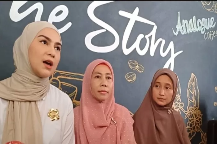 Hal yang Bikin Irish Bella Yakin Gugat Cerai