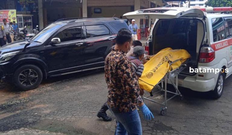 Toko Tutup Selama Sepekan,  Pemilik Toko Pet Shop Ditemukan Tewas