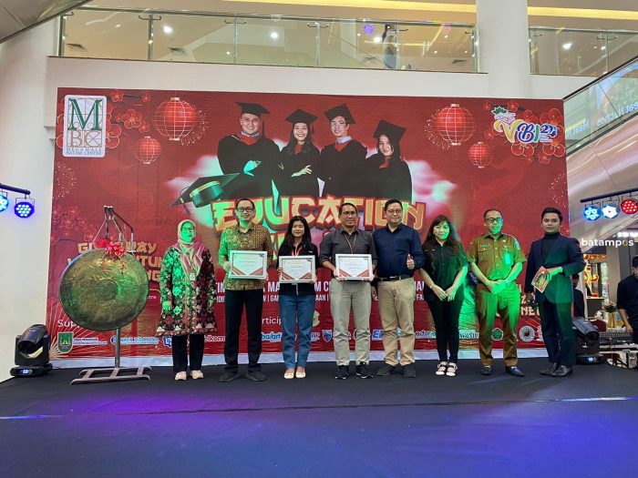 Mega Mall Batam Centre Gelar Education Fair 2024