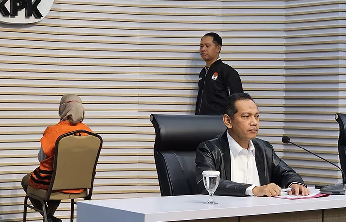 Kasubag Umum dan Kepegawaian BPPD Sidoarjo Siska Wati Jadi Tersangka Usai OTT KPK