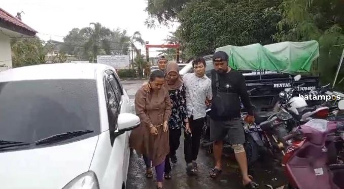 Polisi Kejar Suami Istri Pelaku Hipnotis Lansia di Kijang, Bintan