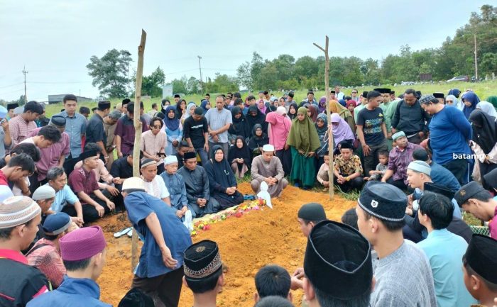 Lutfi Sempat Pamit Mau Salat Magrib di Masjid Sebelum Meninggal karena Kecelakaan di Tanjunguban, Bintan