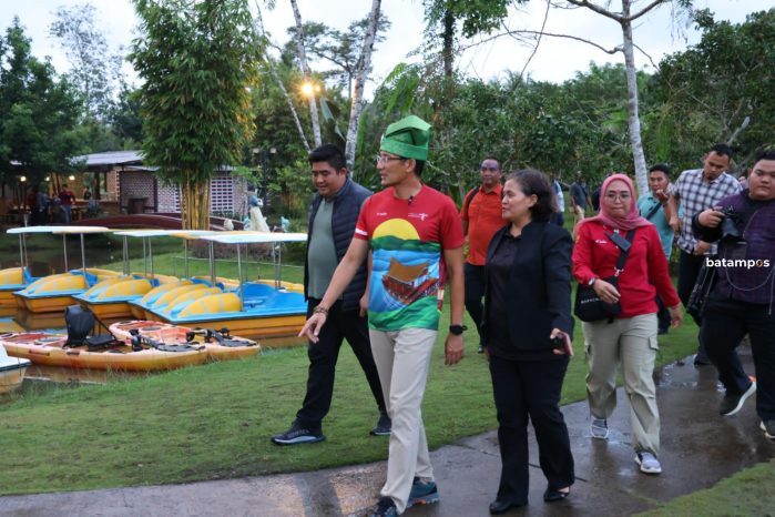 Menteri Sandiaga Puji Keindahan Alam di Kawasan Wisata Alam Poyotomo