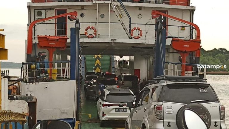 Kapal Roro KMP Citra Nusantara Tujuan Kualatungkal Batal Berangkat, Penumpang Diberangkatkan Hari Ini