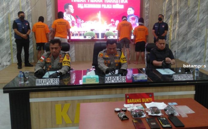 Sabu Disimpan di Anus, 3 Kurir Ditangkap di Pelabuhan