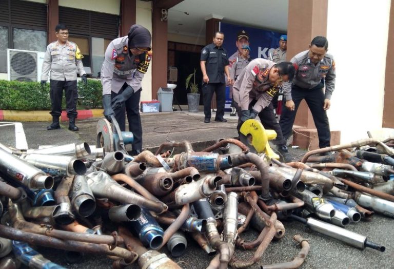 Salahi Aturan, 452 Knalpot Brong Ditangkap dan Dimusnahkan