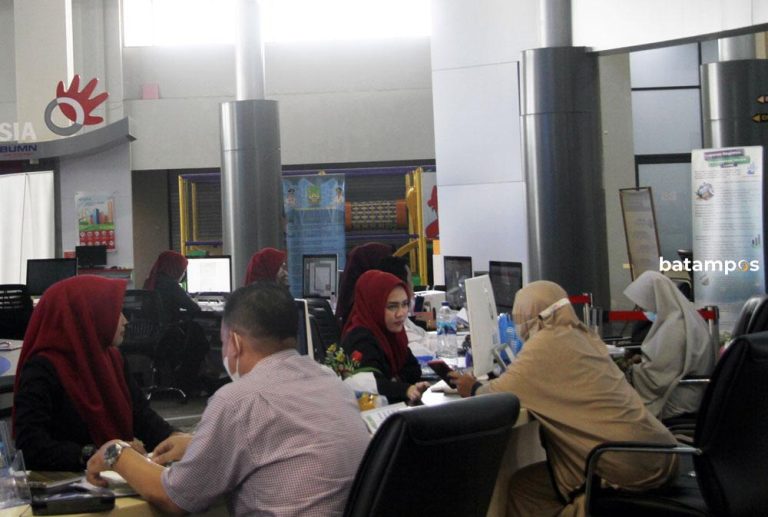 BPMPTSP Kota Batam Layani 1.432 Perizinan, Sehari Bisa Jadi