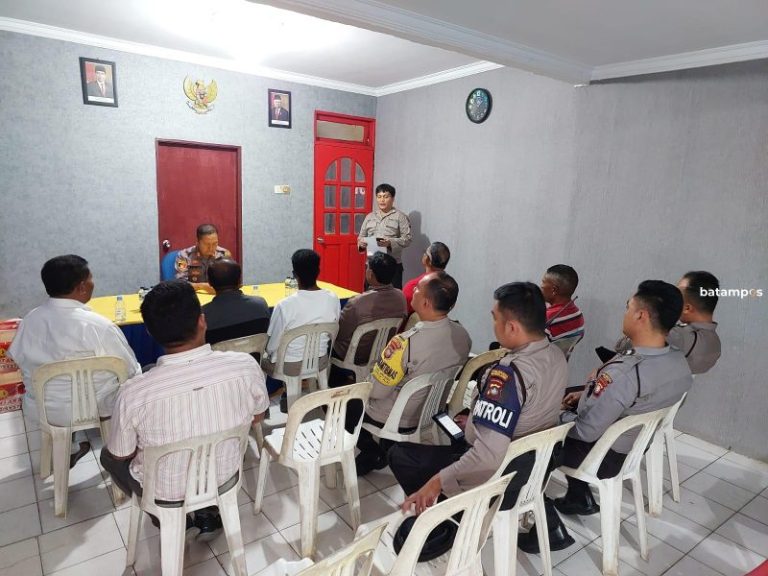 Kapolsek Batuaji Kumpulkan Tokoh Masyarakat Demi Keamanan Pemilu