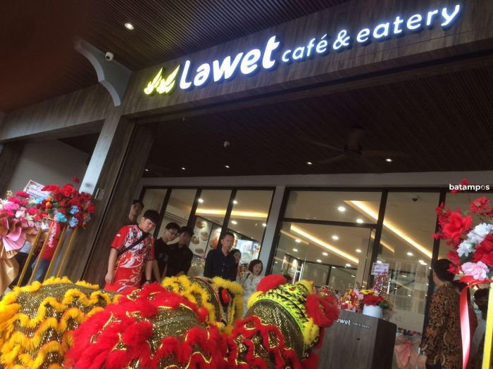 Soft Opening Lawet Cafe Dan Eatery, Menu Andalan Mie Ayam Rica-Rica dan Soto Betawi