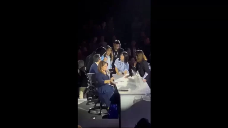 Tertangkap Kamera Dekati Moderator Saat Jeda Iklan, Begini Klarifikasi Grace Natalie