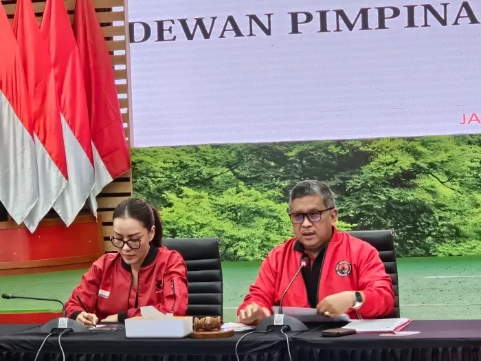 Mensos Tri Rismaharini Diminta Kawal Penyaluran Bansos Agar Tak Dipolitisasi