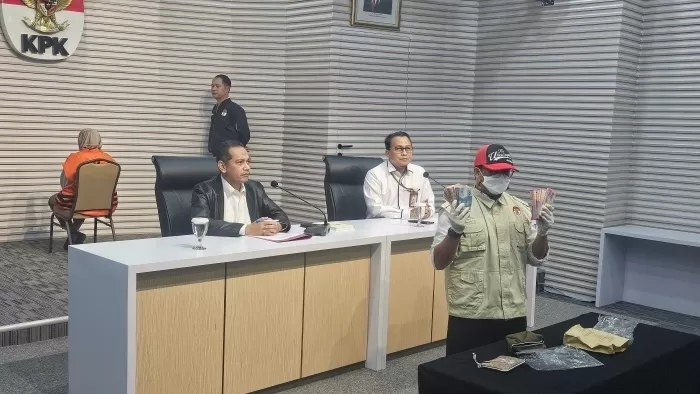 Bupati Sidoarjo Diduga Terima Jatah Aliran Uang Insentif ASN Senilai Rp 2,7 Miliar